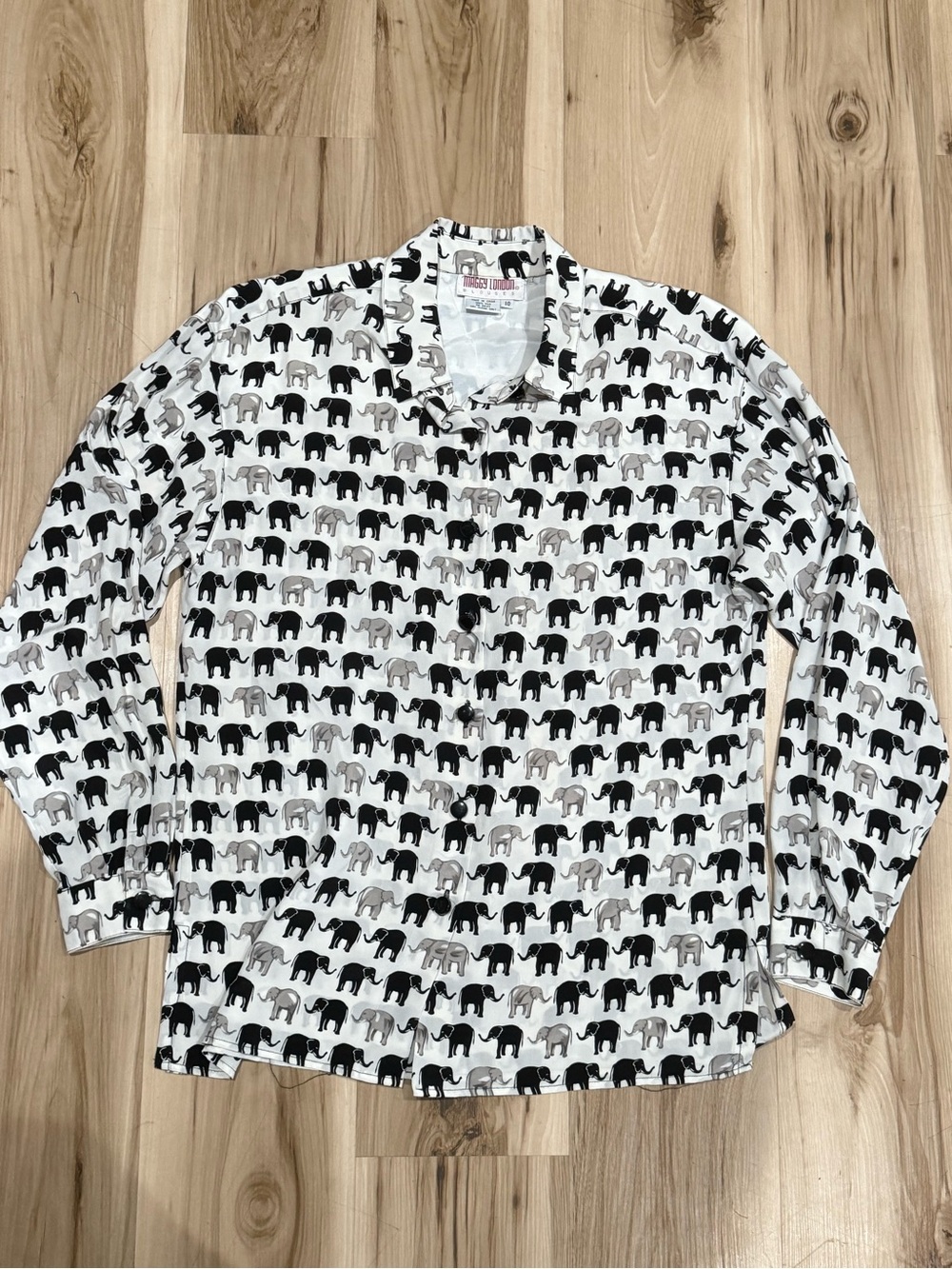 Maggy London Vintage Elephant Silk Button Down Blouse Women’s 10